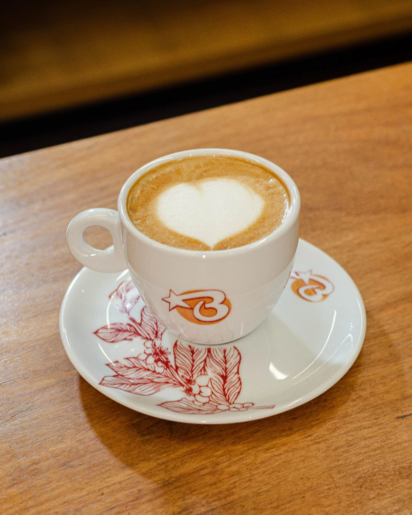 Cappuccino com desenho de coração